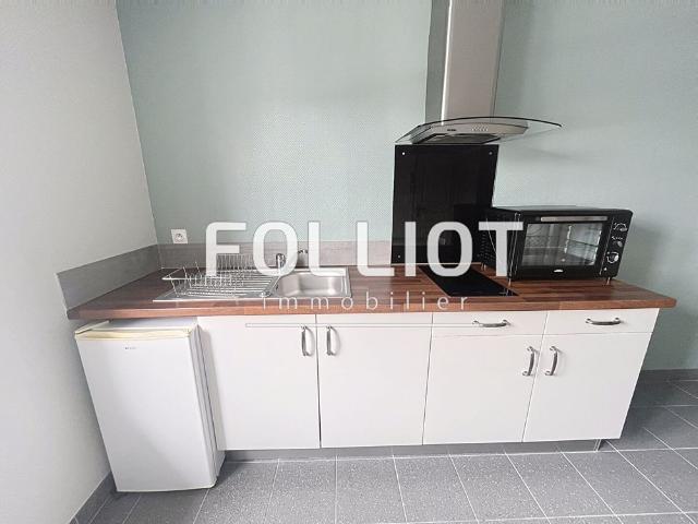 A louer: Studio Meubl� � Foug�res R�f.2312AB