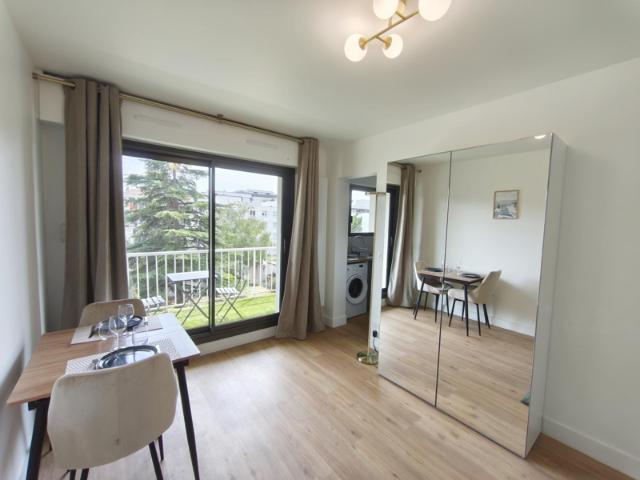 A louer studio meublé Boulogne Billancourt Jean Jaurès
