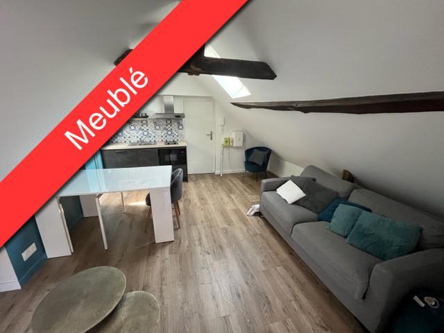 A LOUER STUDIO MEUBLE DANS LA DOUTRE