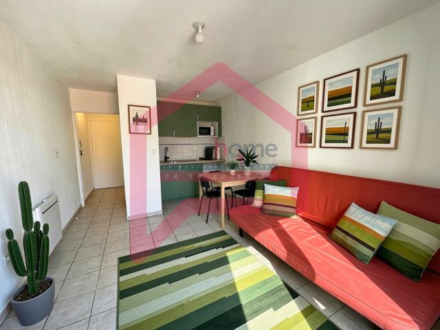 À LOUER Studio meublé de 20 m2 Toulon Saint Jean du Var Résidence récente avec ascenseur