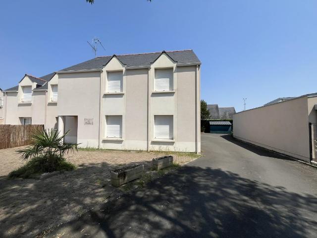 A LOUER STUDIO MEUBLE LES PONTS DE CEE