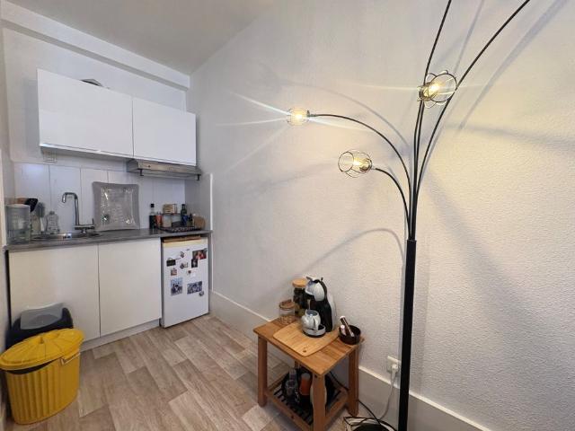 À louer Studio rénové 19 m2 Hyper centre Clermont Ferran
