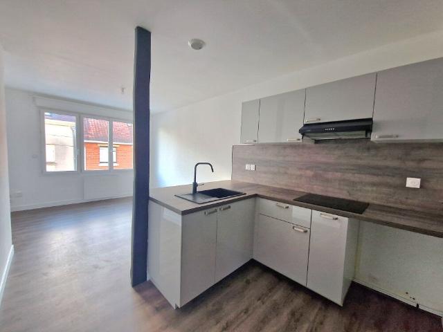 A louer Studio Secteur Curie Calais 28 m2