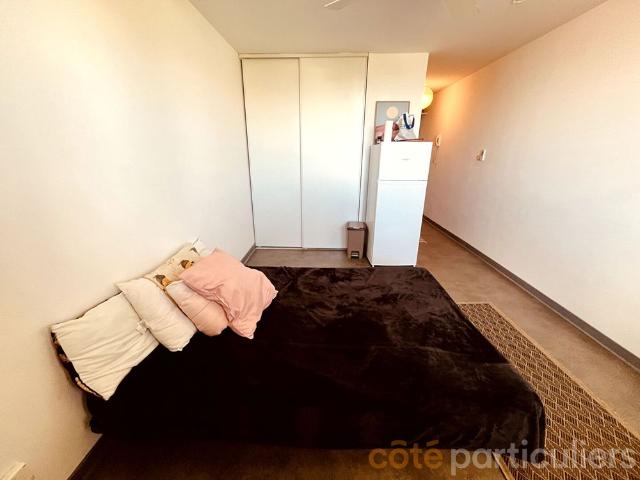 A LOUER STUDIO STE CLOTILDE BOIS DE NEFLES