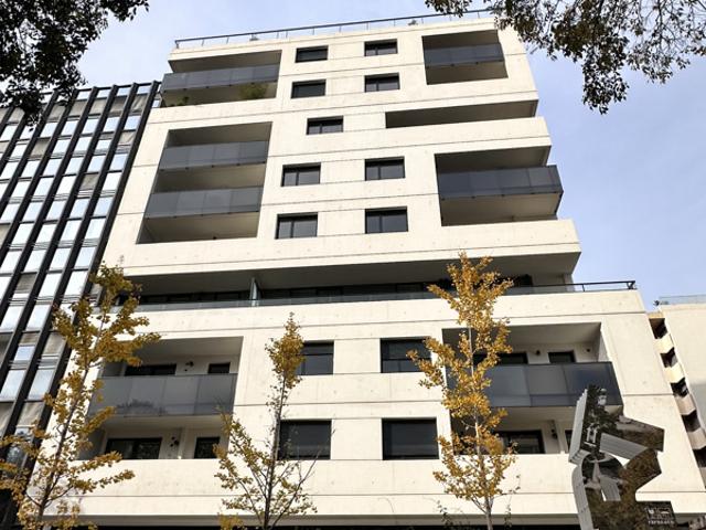 À louer Superbe T4 avec immense terrasse et garage double
