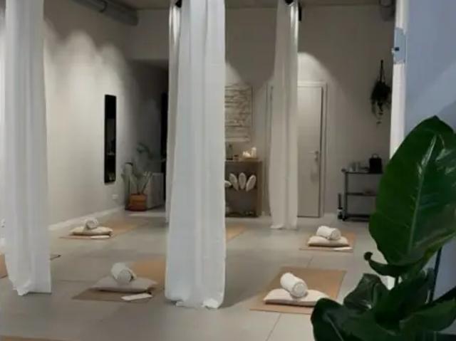 à louer Surface commerciale Anvers Broederminstraat