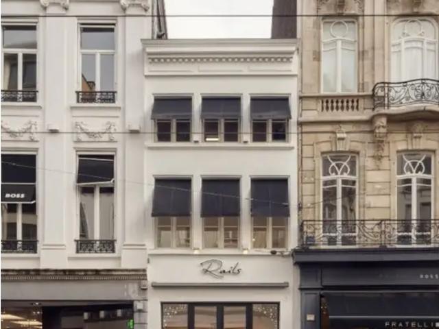à louer Surface commerciale Anvers Huidevettersstraat