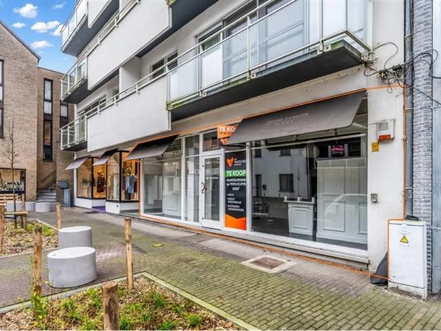 à louer Surface commerciale Beringen Onze Lieve Vrouwstraat