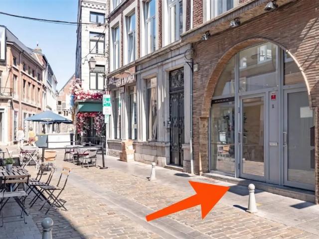 à louer Surface commerciale Huy Rue des Rôtisseurs