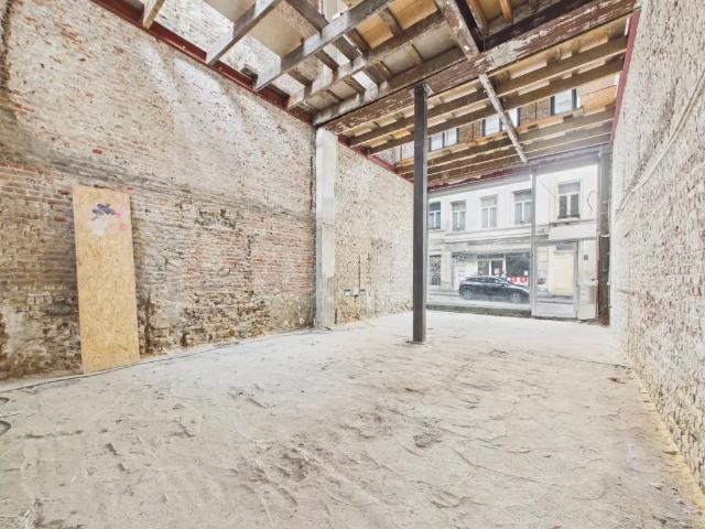 à louer Surface commerciale Ixelles Chaussée d'Ixelles