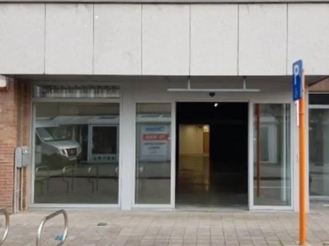 à louer Surface commerciale Lommel Mudakkers