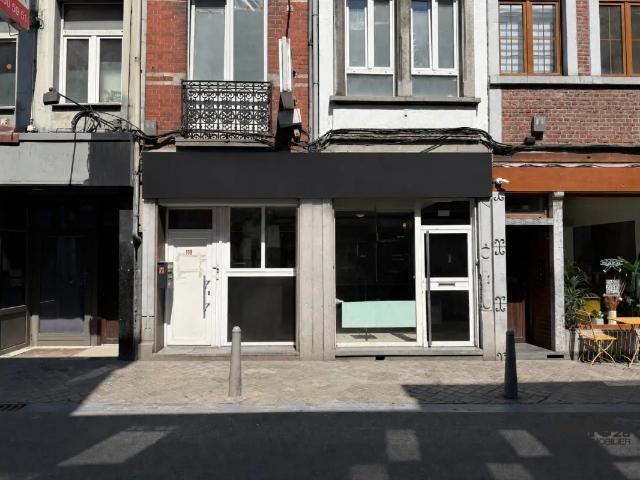 à louer Surface commerciale Liège Rue Saint Gilles