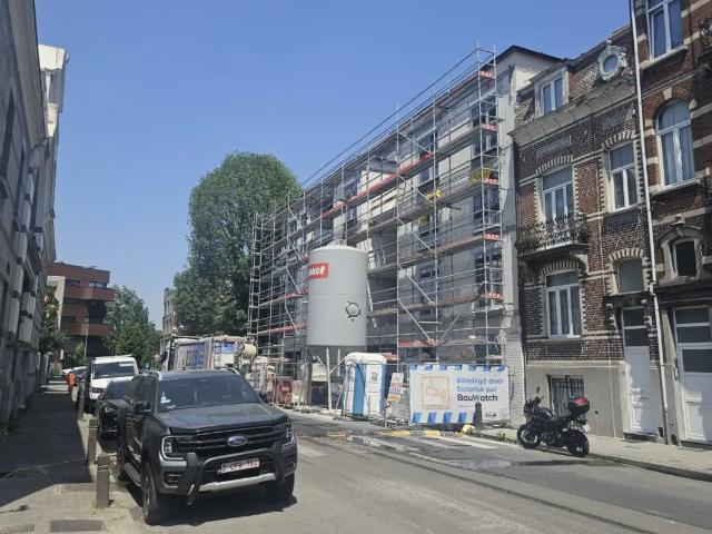 à louer Surface commerciale Molenbeek Saint Jean Rue de l'Escaut