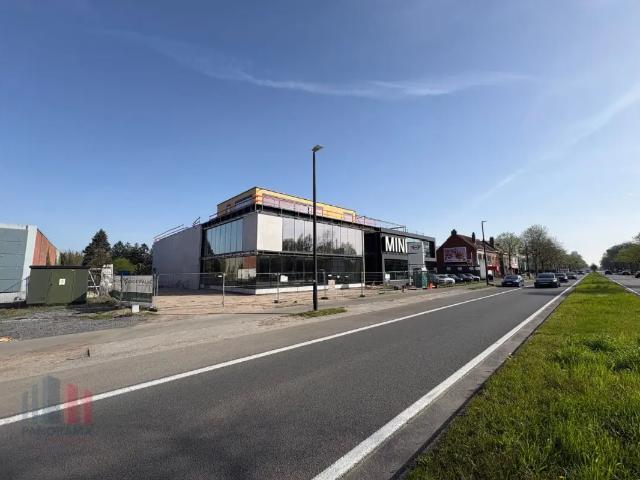 à louer Surface commerciale Sint Denijs Westrem Kortrijksesteenweg