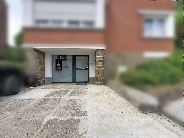 à louer Surface commerciale Stembert Rue du Tombeux