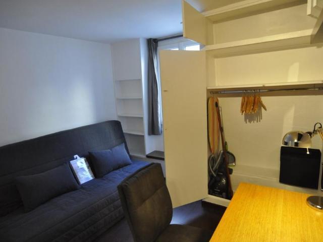 A LOUER SAINT PAUL STUDIO MEUBLE