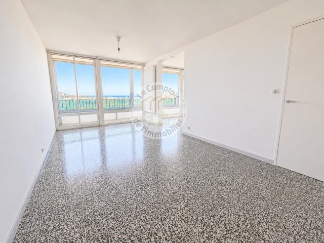 À louer T4 avec balcon et vue mer Résidence Valmante