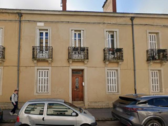 A louer T4 situé rue de Tivoli – 871€/MOIS CC