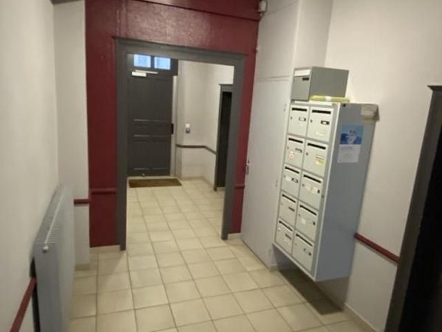 A LOUER T1 MEUBLE ANGERS CATHO