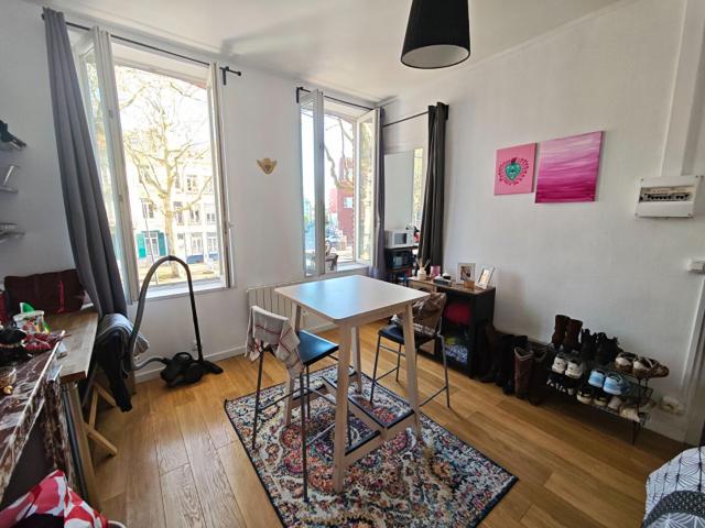 a louer: t1 à lille•boulevard victor hugo wazemmes• 550 €