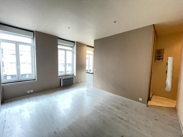 a louer: t1 à lille•solferino• 535 €
