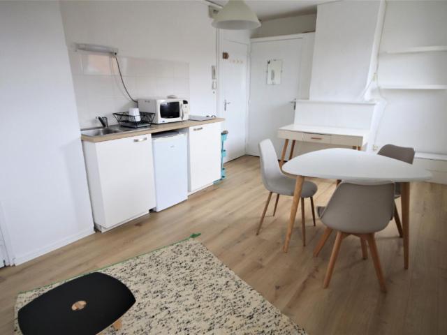 a louer: t1 à lille•rue colbert vauban• 535 €