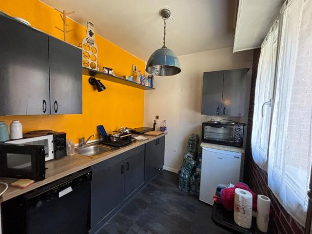 a louer: t1 à lille•rue du faubourg notre dame republique• 695 €