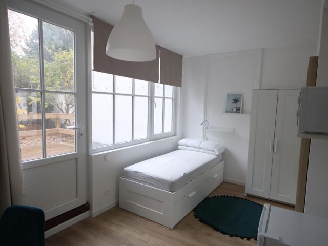 a louer: t1 à lille•rue jacquemars giélée vauban• 630 €