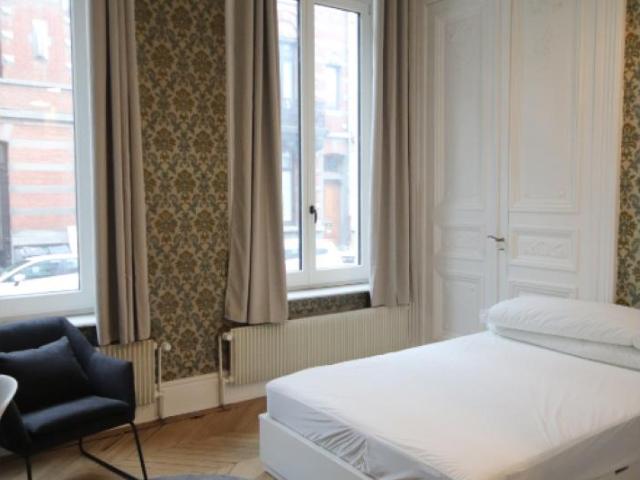 a louer: t1 à lille•rue jacquemars giélée vauban• 685 €