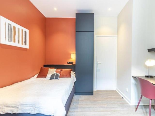 a louer: t1 à lille•rue jean sans peur république• 650 €