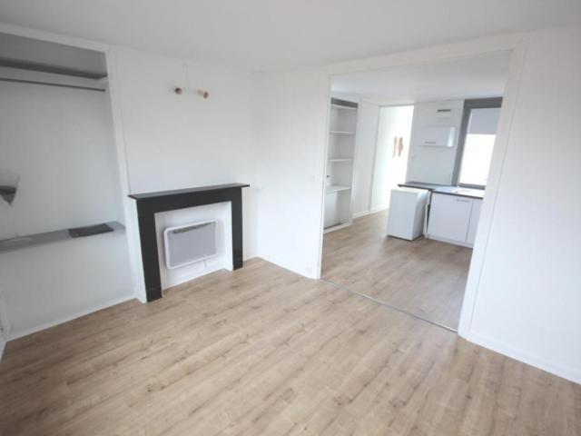 a louer: t1 à lille•rue princesse vieux lille• 555 €