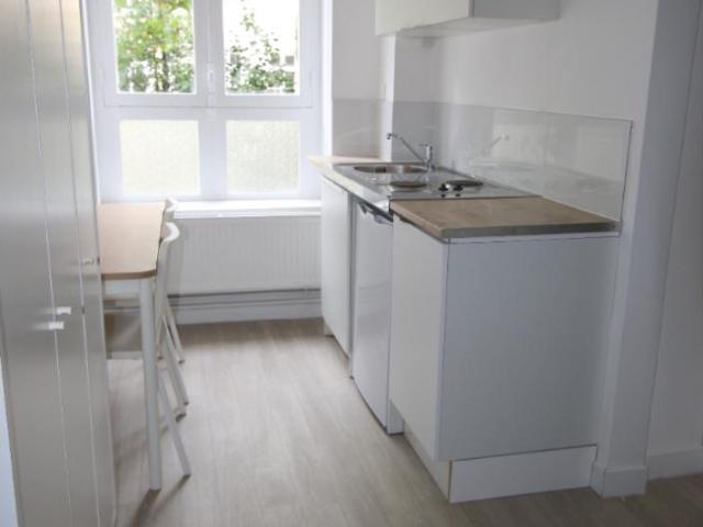 a louer: t1 à lille•vieux lille• 635 €