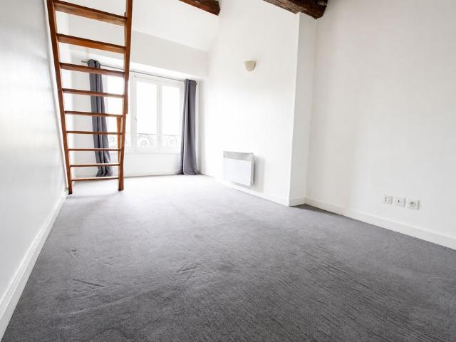 À LOUER – T1 bis de 38 m², Place Rihour – RIHOUR réf 461 004