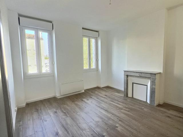 A louer T2/3 rénové de 47,50 m2 ? Secteur La Timone Marseille