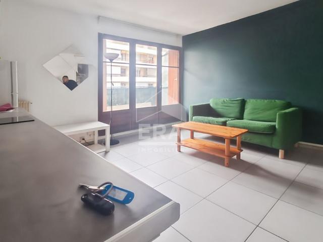 A louer T2 meublé 36,67m² 49 m² surface sol 13004
