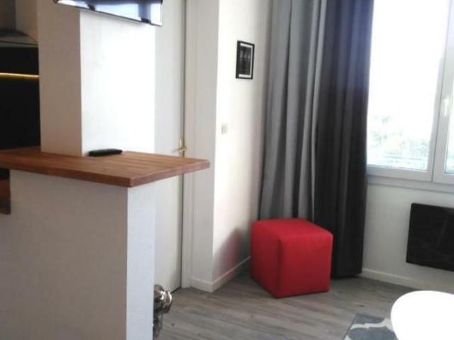 A LOUER T2 MEUBLE LE MANS SUD