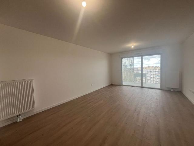 A LOUER – T2 de 48.60 m², avenue Charles Saint Venant – Gares réf 1456 104