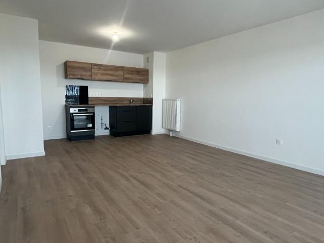 A LOUER – T2 de 48.60 m², avenue Charles Saint Venant – Gares réf 1456 104