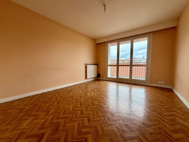 à louer – t2 de 49 m² avec garage et cave – limoges