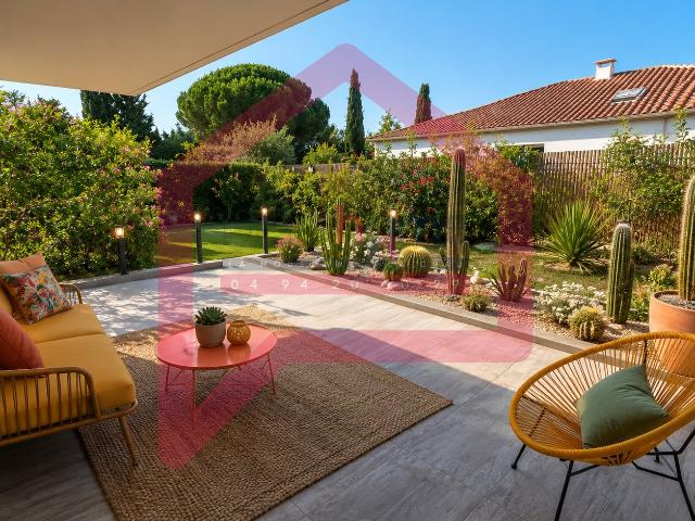 À LOUER T2 en rez de jardin avec terrasse et garage Résidence de standing Terra Sana Sanary sur Mer