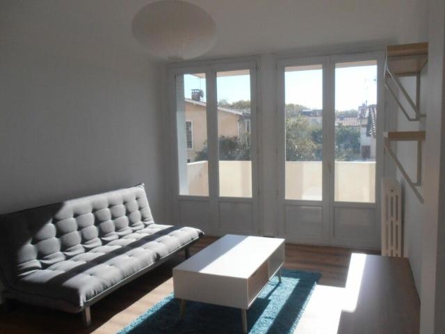 A louer T2 entièrement meublé de 44.93m2: 18 Bis Avenue du Marechal Foch – TOULOUSE