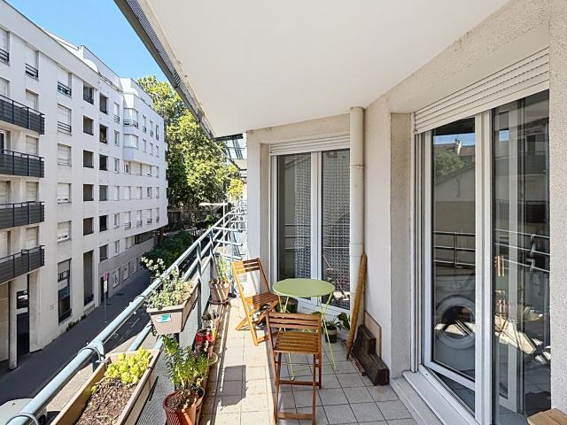 À louer T2 49 M2 avec loggia, parking et ascenseur Lyon 3ᵉ