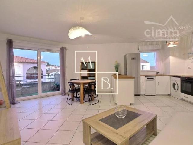 A LOUER T3 meublé 60m Piscine + Cave Croix d'Argent