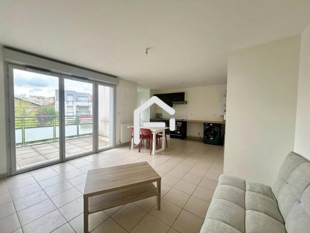 A louer: T3 de 61m² avec un Balcon et 2 places de parking