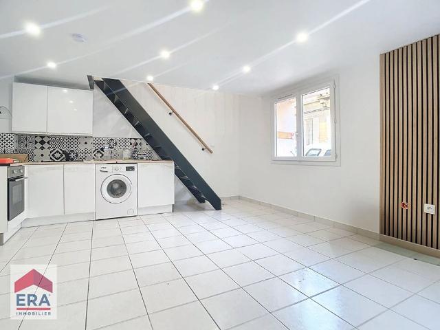 A louer Type 2 duplex Marseille 13004 Chutes Lavie