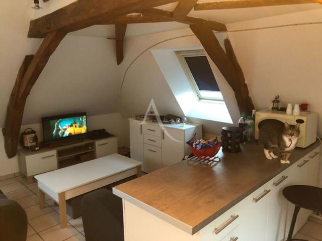 A LOUER TIERCE Beau T2 Bis de 36 m2 au 2ème étage