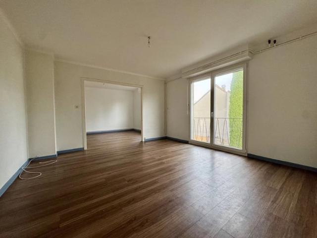 À Louer Très bel appartement 4 pièces à Montbronn 57