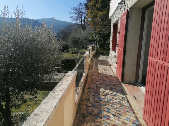 A LOUER VAISON LA ROMAINE APPARTEMENT T3