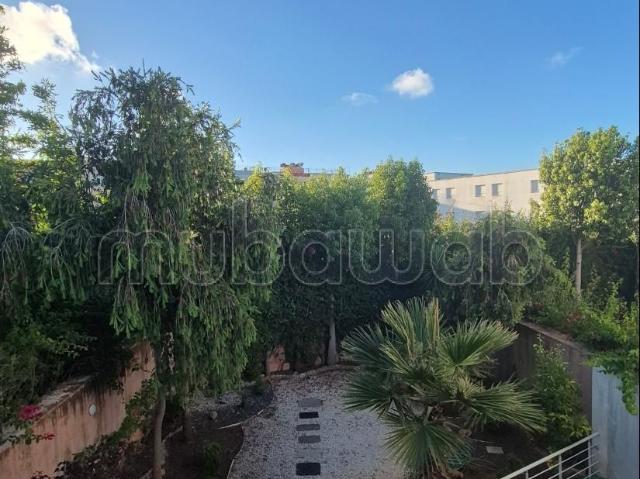 A louer villa meublée 250m2 Laimoun
