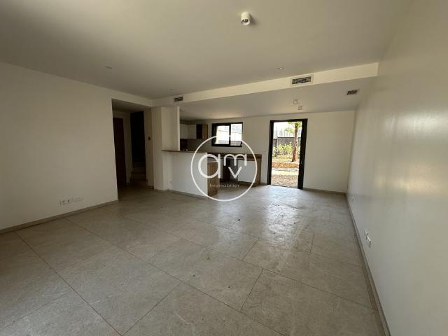 A louer Villa neuve T5 avec jardin, prestations haut de gamme Toulon Sainte Musse